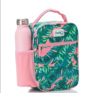 NWT Swig Lunchbox